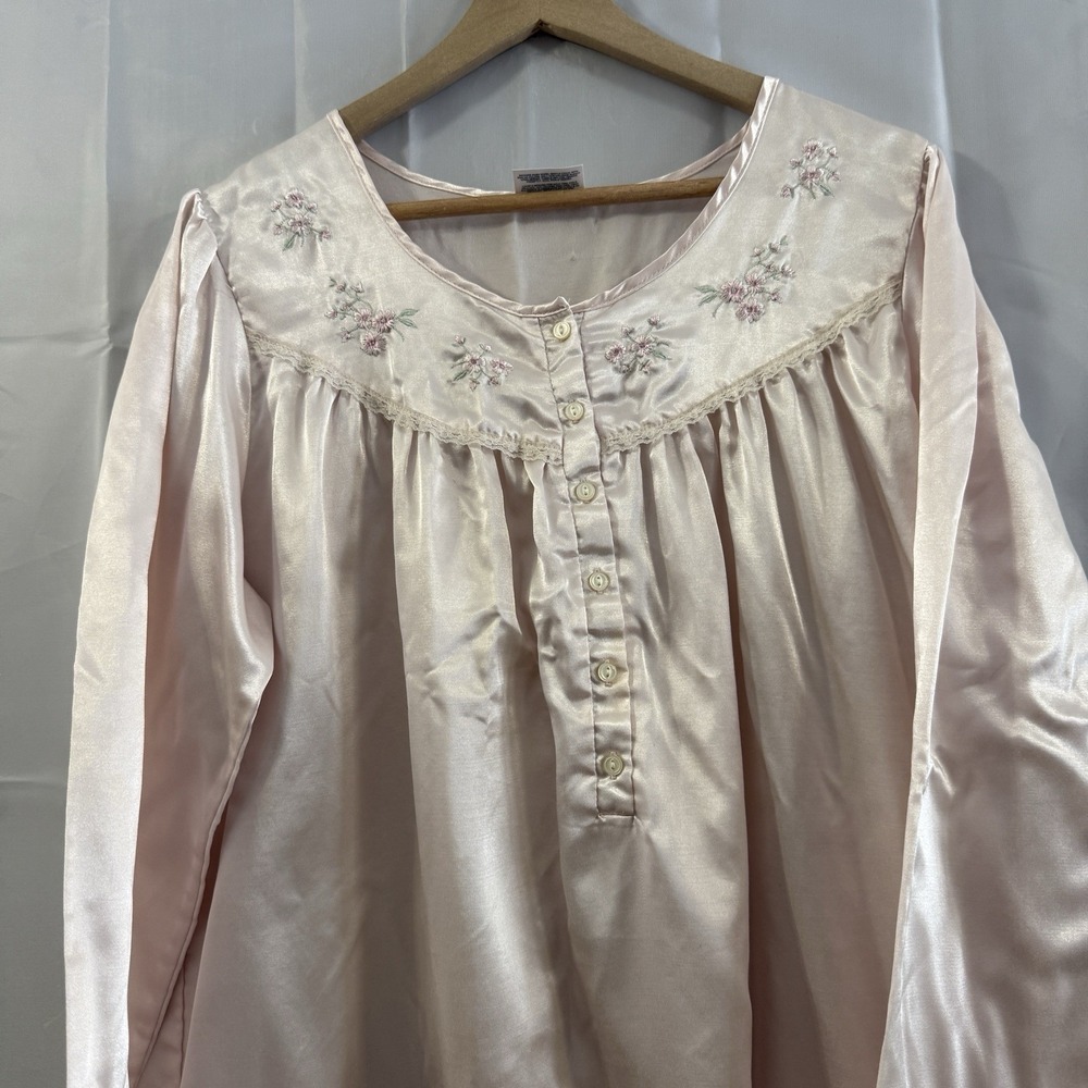 Vtg Fundamentals Womans XL long nightgown Pink Satin Soft Liner Modest Prairie *